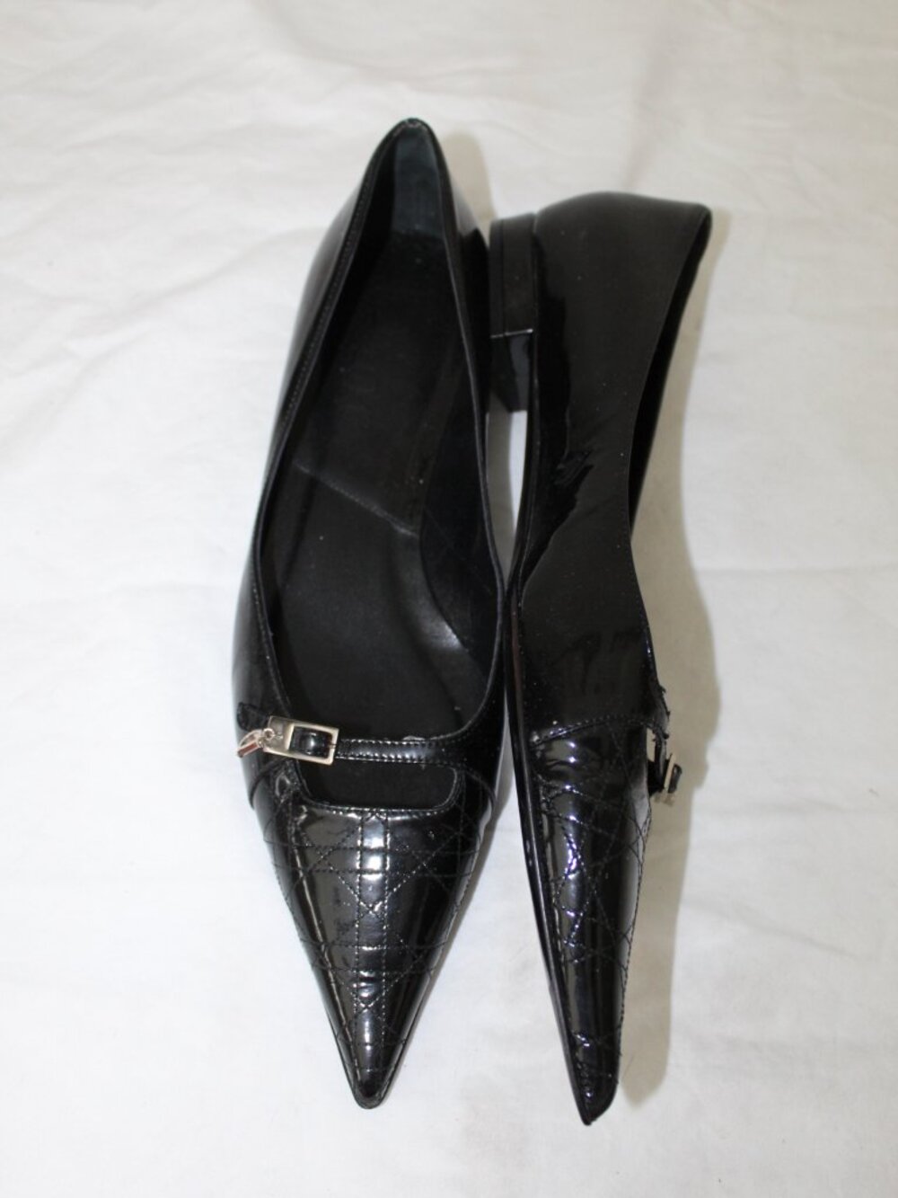 Christian Dior Cherie Pointed Toe Flats Loafers Mary Jane Black Leather Charm 39